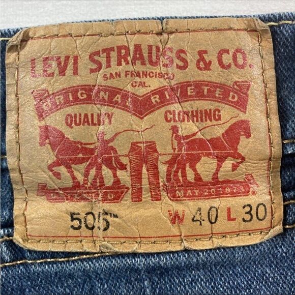 Levi Strauss & Co. Mens Blue 505 Straight Leg Denim Jeans Size W40xL30 - Picture 5 of 15
